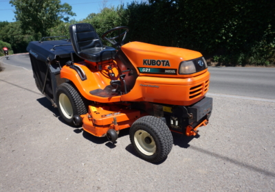 Kubota G21 ride on mower
